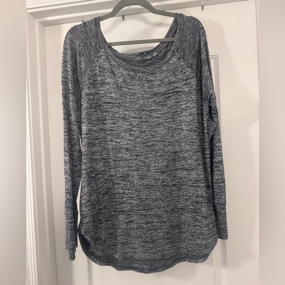 Athleta Tops - Athleta Gray Marled Long-Sleeve Pullover